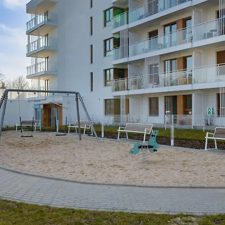 Jasny W Kolobrzegu Z Parkingiem, Balkonem I Tarasem Widokowym By Renters * Kolberg