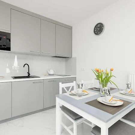 Jasny W Kolobrzegu Z Parkingiem, Balkonem I Tarasem Widokowym By Renters Appartamento *